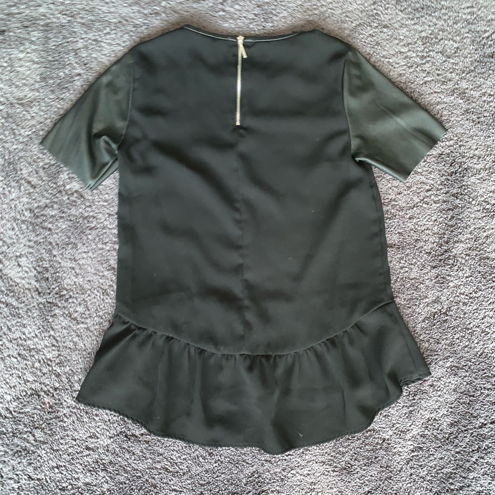 H&M shirt - Picture 2 of 3